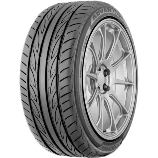 Llanta 215/55R16 YOKOHAMA ADVAN FLEVA V701
