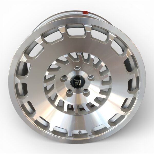 RIN 18X8/9 5-100  R1 SPORT  RT288  MAQUINADO PLATA CB73.1 ET+35/ +40